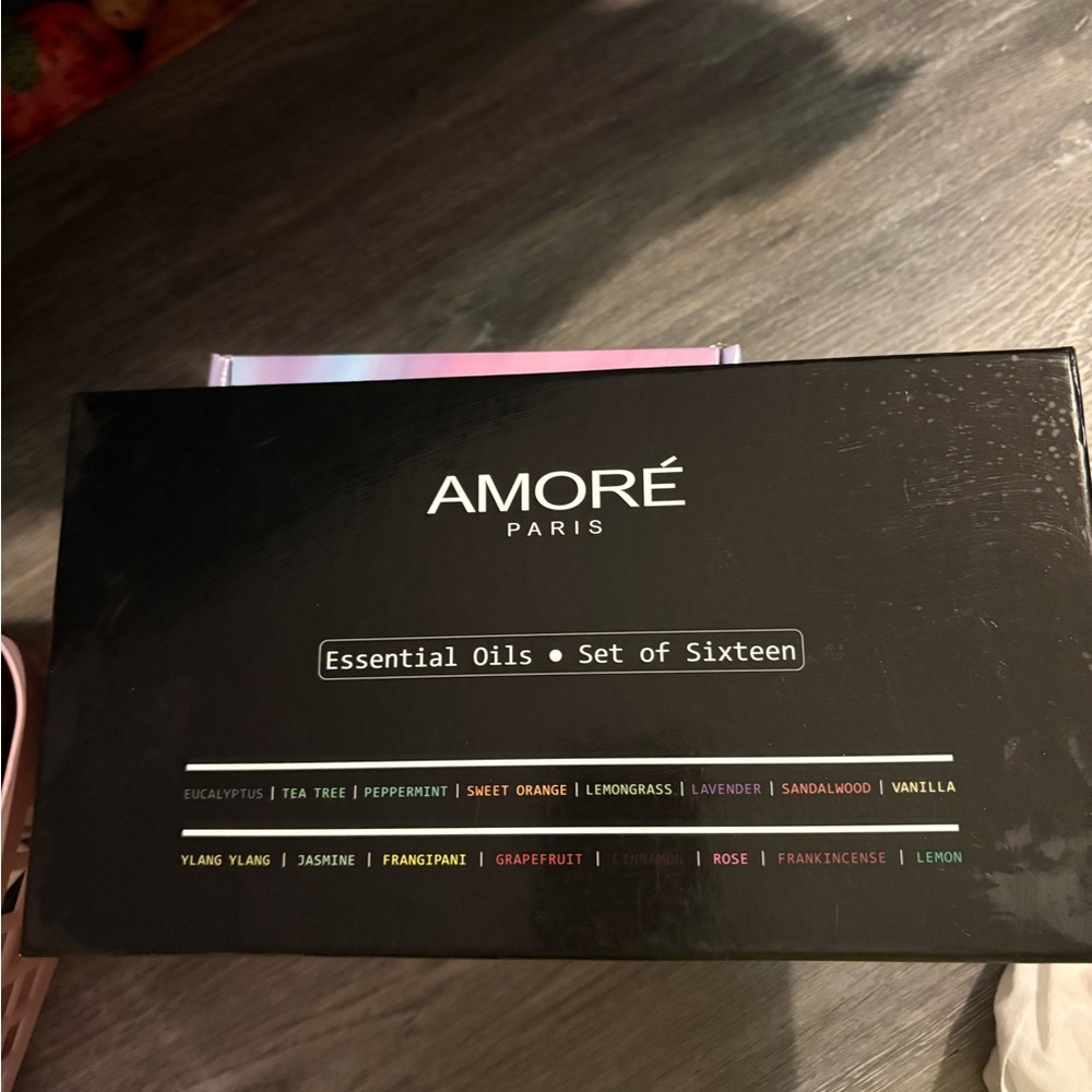 Essential Oils Set - Black